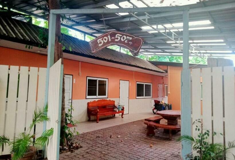 Номер Стандарт, บ้านนารีสอร์ท