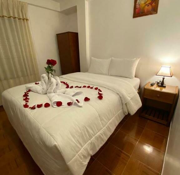 标准间, Inka House