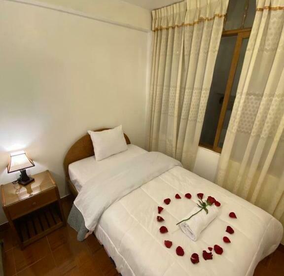 标准单人间, Inka House