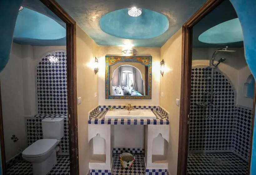 اتاق لوکس, Riad Jouba