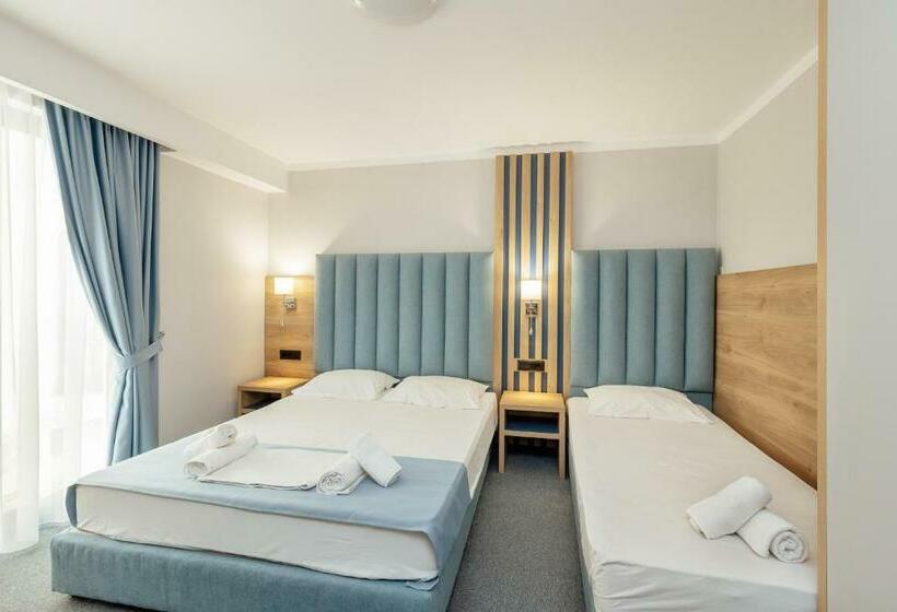 اتاق سوپریور سه تخته, Talia