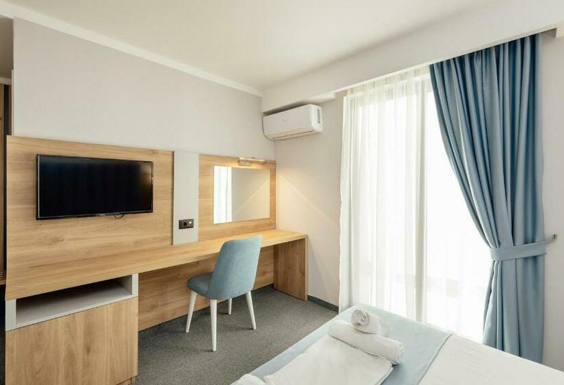 اتاق سوپریور سه تخته, Talia