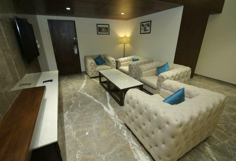 Suíte Presidencial, The Ocean Pearl Dharmasthala Ujire