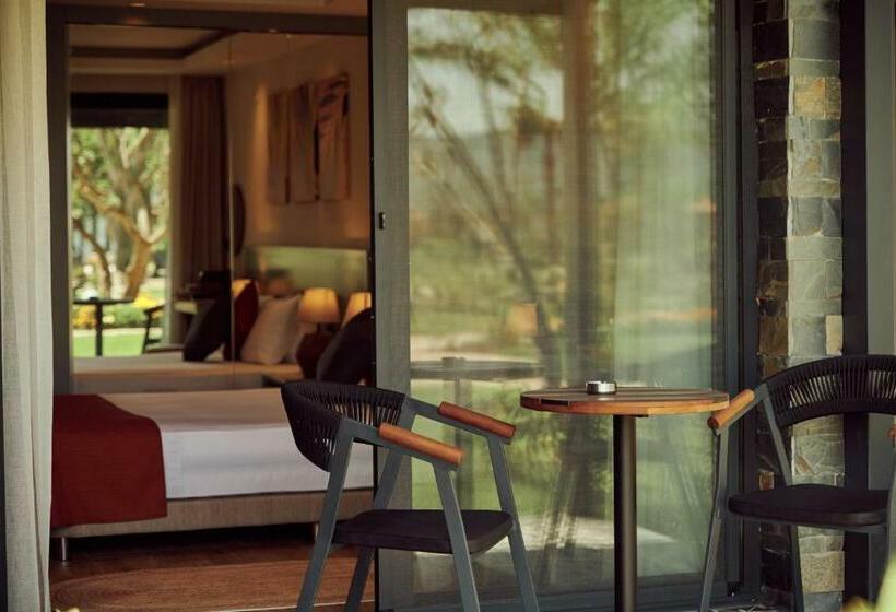 スタンダードルーム, Parmos Otel