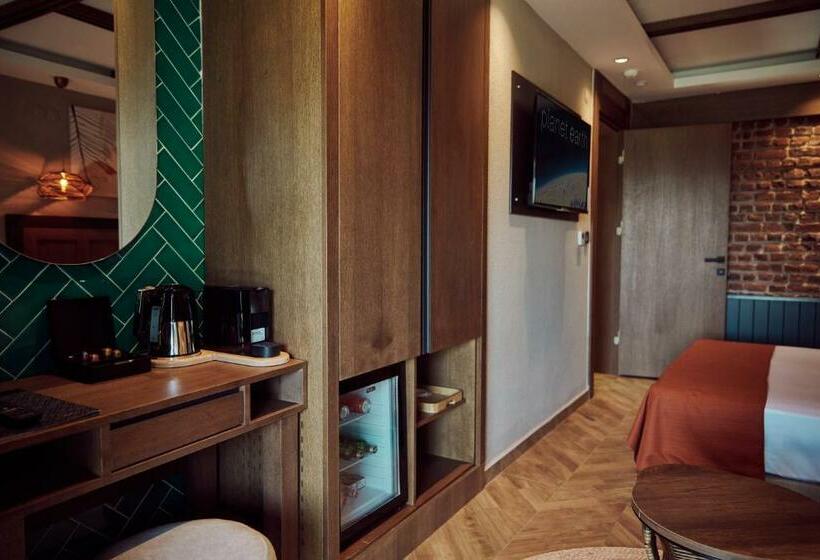 バルコニー付きデラックスルーム, Parmos Otel