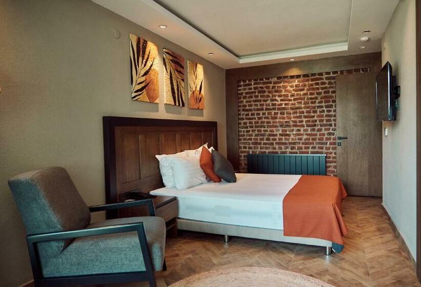 スイート（家族用）, Parmos Otel