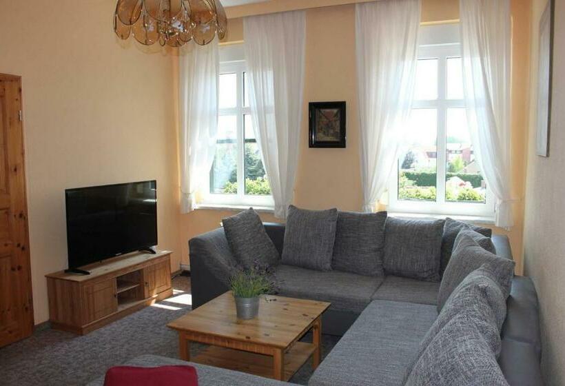 جناح, Pension Am Stadtgraben