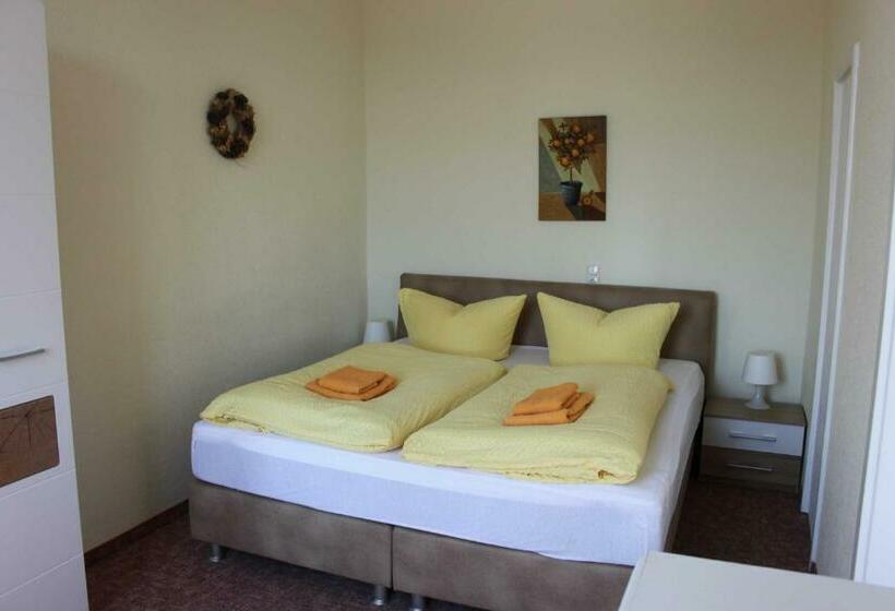 جناح, Pension Am Stadtgraben