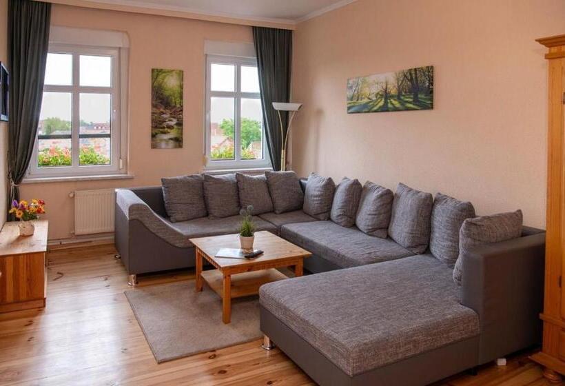 جناح, Pension Am Stadtgraben