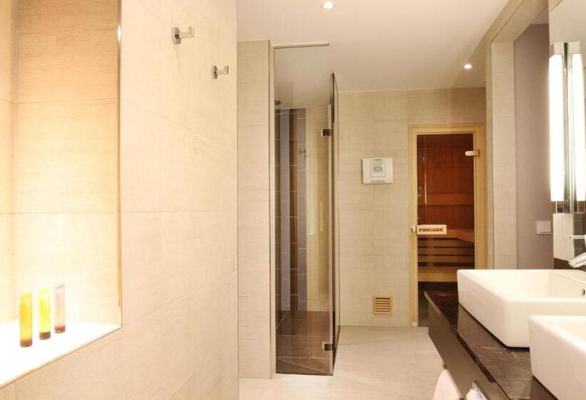 Люкс Superior, Hafenhotel Meereszeiten