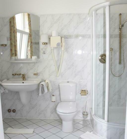 标准间, Alte Villa Schlossblick