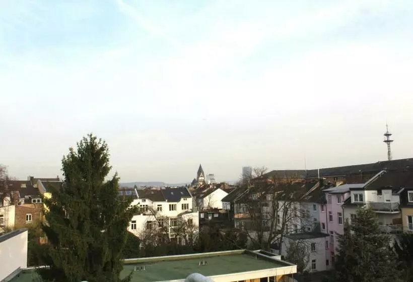 اتاق استاندارد یک نفره, Am Roonplatz