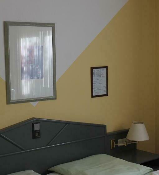 غرفة قياسية, Ammerscher Bahnhof