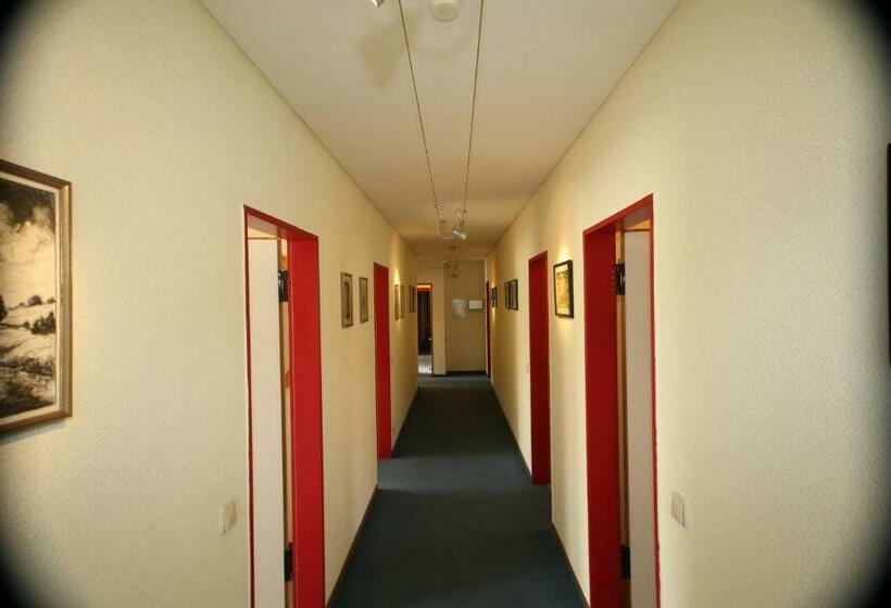 اتاق استاندارد یک نفره, Bechtel