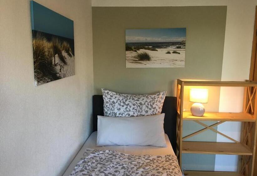 غرفة قياسية ثلاثية, Gastehaus Zur Linde