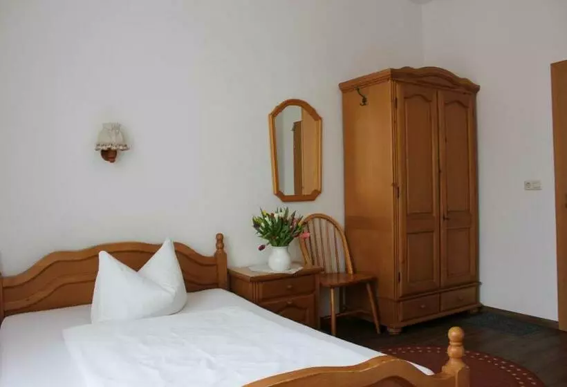 Habitación Estàndard Individual, Klostergarten