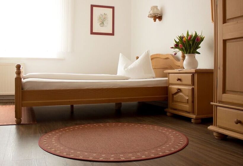 スタンダードシングルルーム, Klostergarten