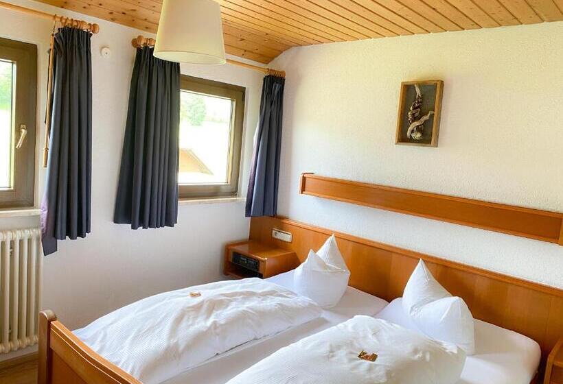 Quarto Familiar, Landgasthof Jostalstüble
