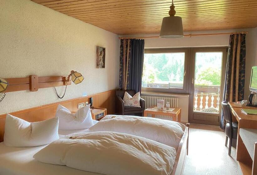 Quarto Estandar com Sacada, Landgasthof Jostalstüble