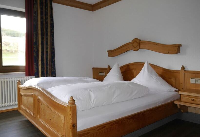 Quarto Familiar, Landgasthof Jostalstüble