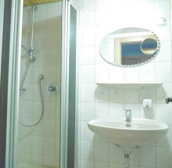 Quarto Standard Individual com Balcão, Landgasthof Jostalstüble