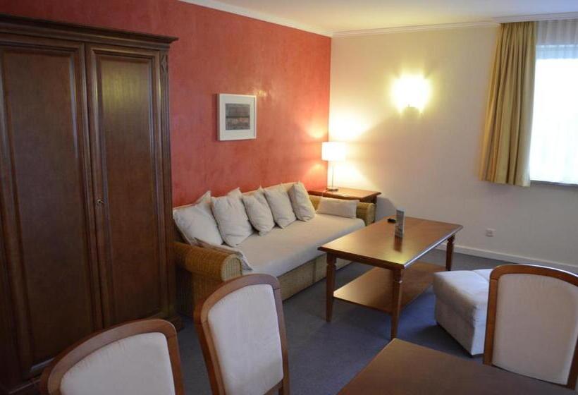 Семейный люкс с 2 спальнями и террасой, Pension Bellevue