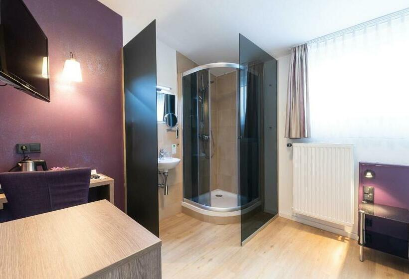 חדר סטנדרט יחיד, Porta Nigra