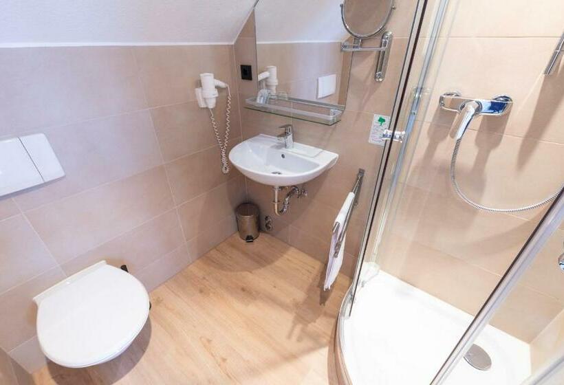 חדר סטנדרט יחיד, Porta Nigra