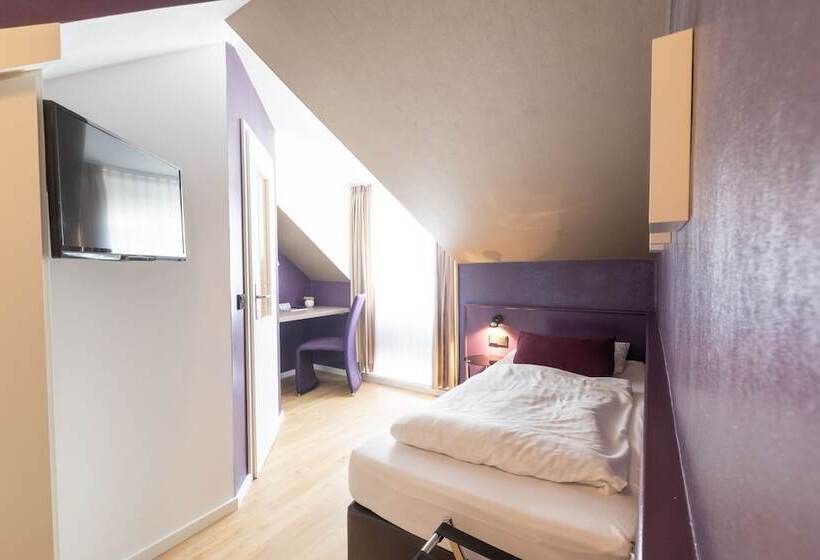 חדר סטנדרט יחיד, Porta Nigra