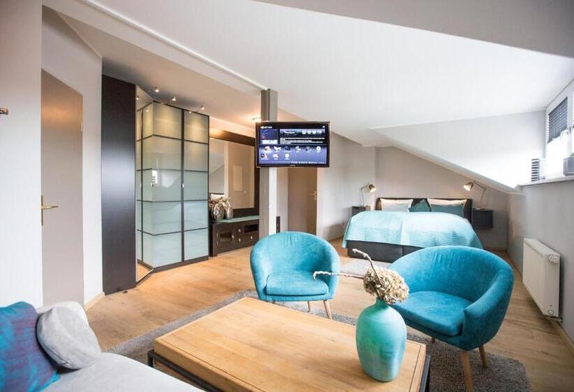 豪华湖景房, & Restaurant Fackelgarten Plau Am See