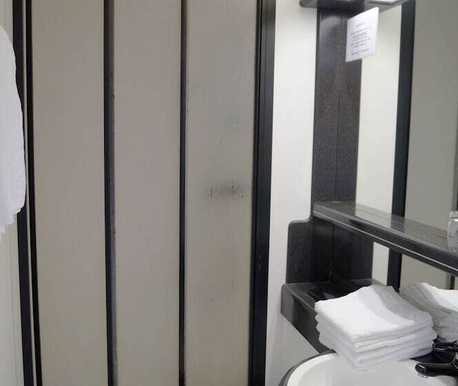 Номер Стандарт, Restaurant Verst