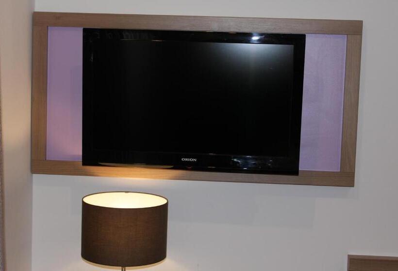 اتاق لوکس, Slamba Hostel