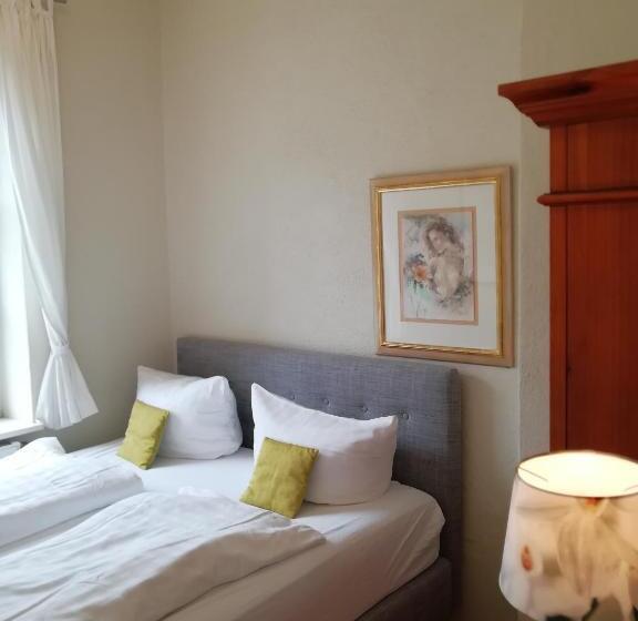 家庭套房, Waldhotel Forsthaus Remstecken