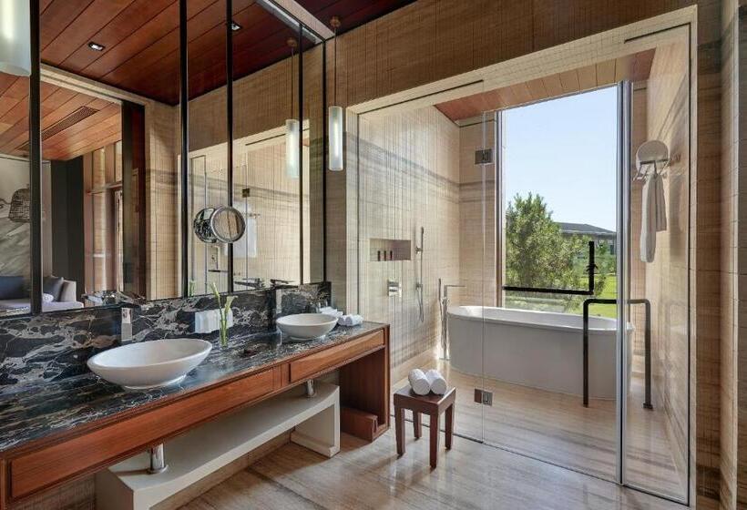 Номер Стандарт с Балконом, Yanqi Hotel, Managed By Kempinski