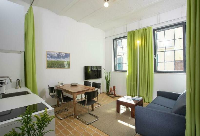 Студия Стандарт, Mein Werder   Hotel Am Markt