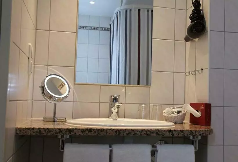 Huoneisto 1 Makuuhuone Parveke, Residenz Hotel Am Zuckerberg