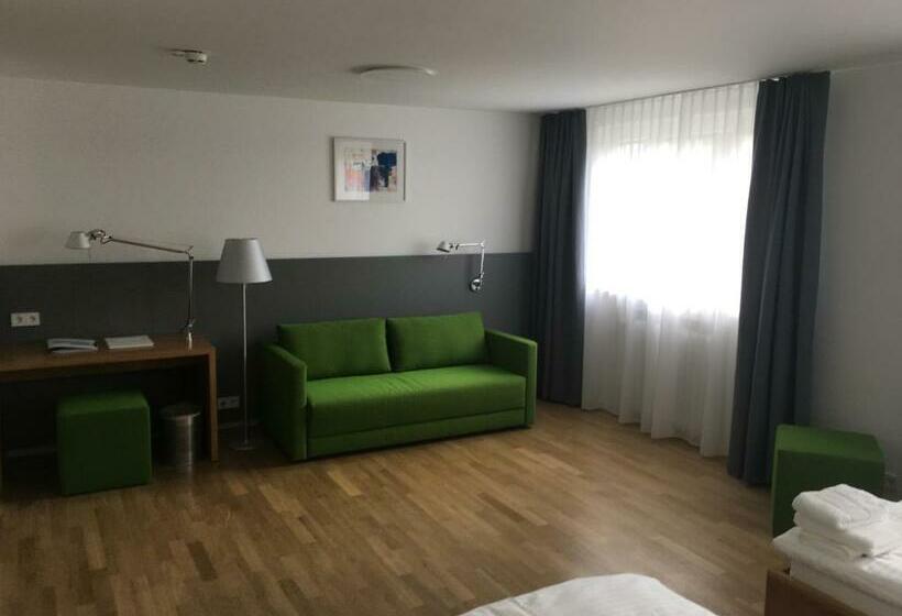 חדר משפחתי דלוקס, Evangelische Tagungsstätte Bad Boll