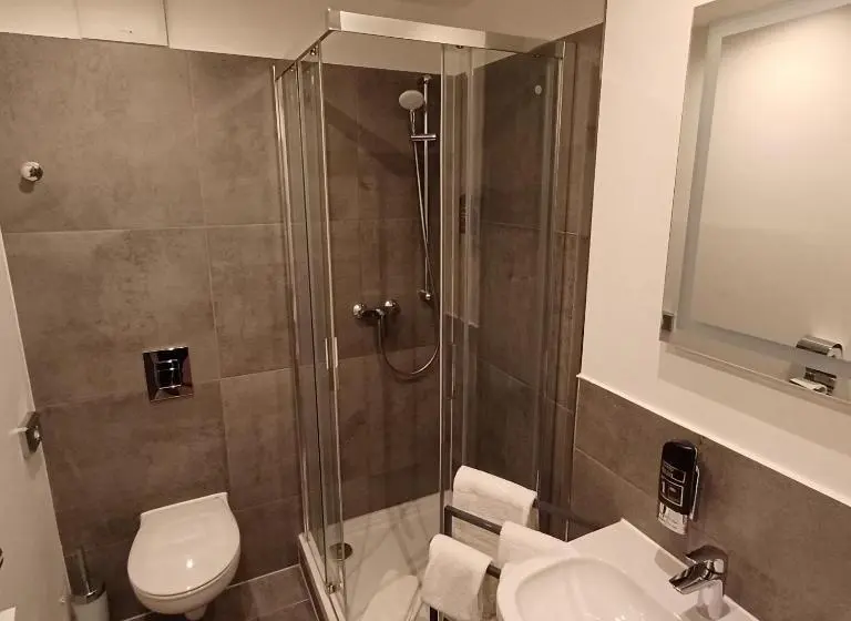 スタンダードシングルルーム, Trip Inn Hotel Düsseldorf Neuss