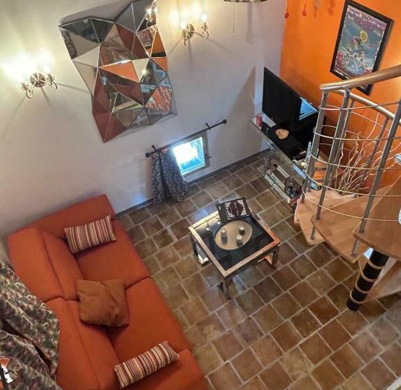 جناح عائلي, Philadelphia