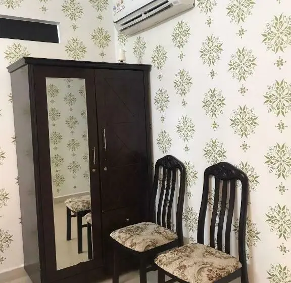 اتاق استاندارد یک نفره, Khách Sạn Hồng Tâm