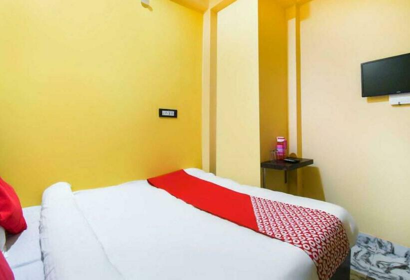 חדר קלאסי לשלושה, Shree Nanhu