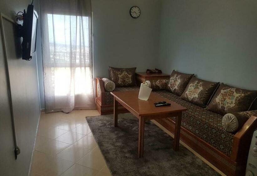 آپارتمان 1 خوابه با چشم‌انداز دریا, Restaurante Cafe El Balcon