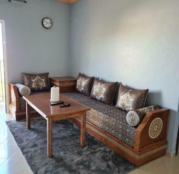 آپارتمان 1 خوابه با چشم‌انداز دریا, Restaurante Cafe El Balcon