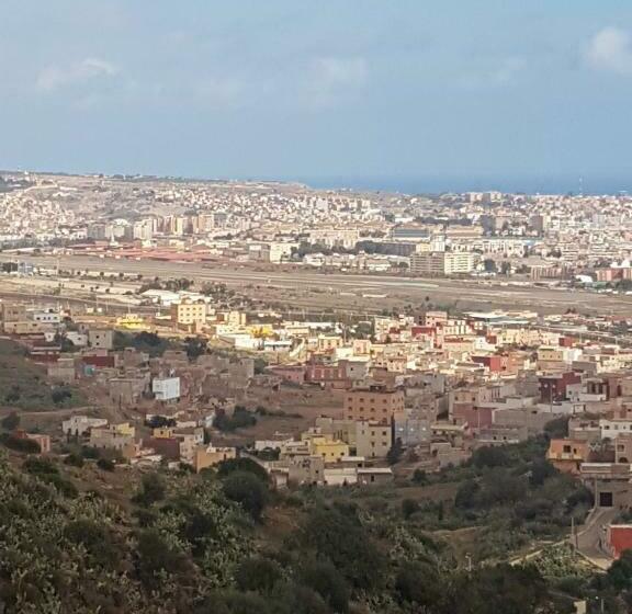 آپارتمان 1 خوابه با چشم‌انداز دریا, Restaurante Cafe El Balcon