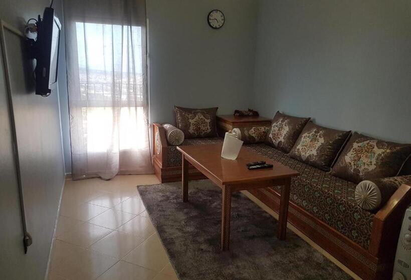 آپارتمان 1 خوابه, Restaurante Cafe El Balcon