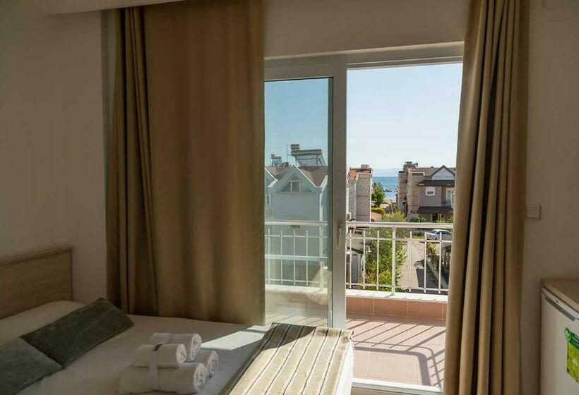 חדר דלוקס, Kumada Otel