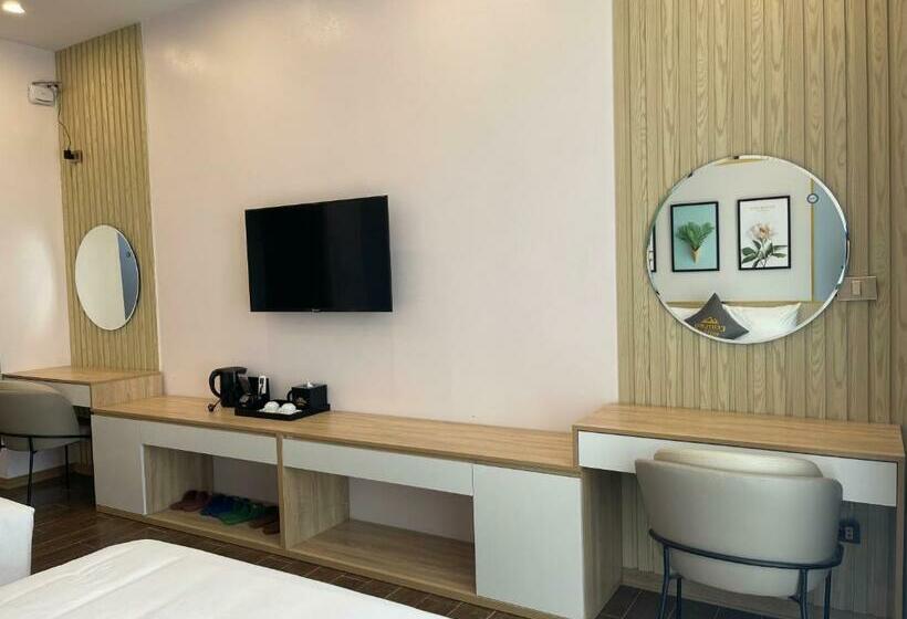 اتاق لوکس, Khách Sạn Century Tam đảo