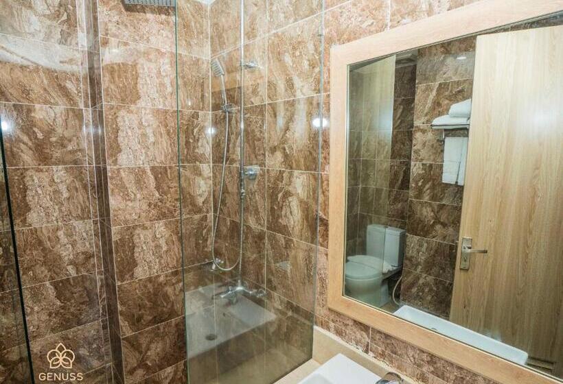 اتاق استاندارد, Khách Sạn Century Tam đảo