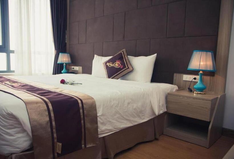 مجموعه ویستا شهر, Khách Sạn Century Tam đảo