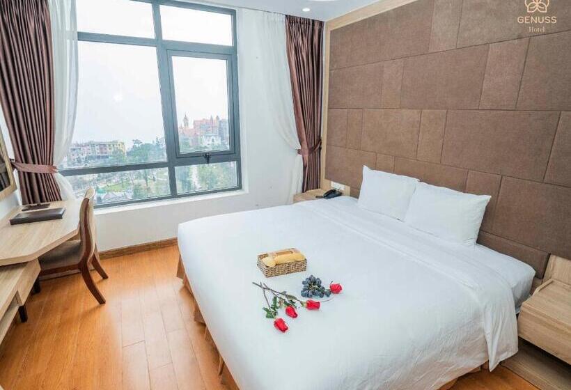 سوئیت با تخت بزرگ, Khách Sạn Century Tam đảo